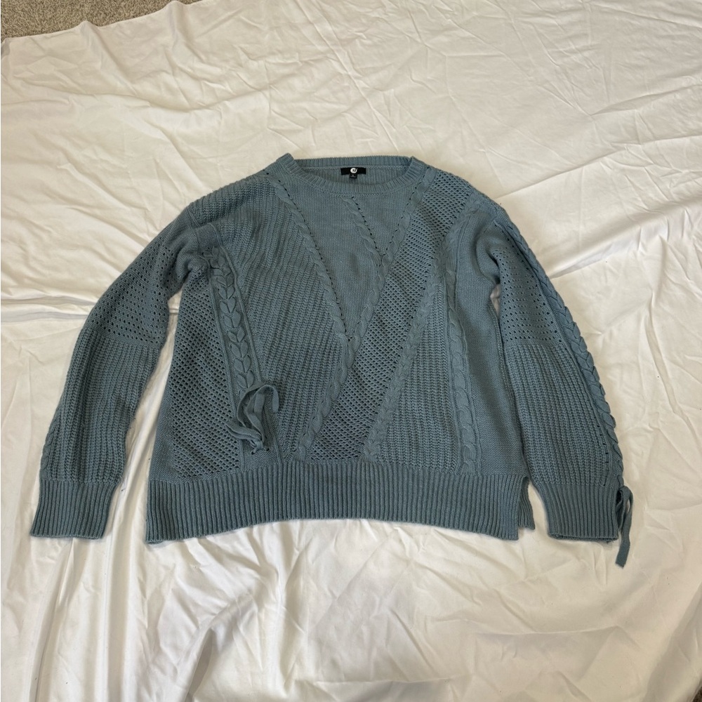 Women's Blue Sweater